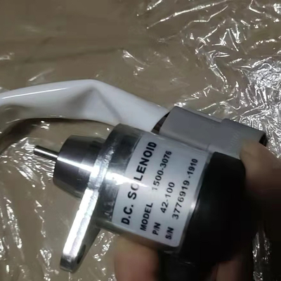 Oryginalny zawór elektromagnetyczny odcięcia paliwa Thermo King T-880Pro, model 420100