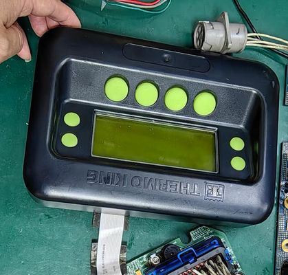 SR2/SR3/SR4 CA-8452372-LCD w systemie serwisowym